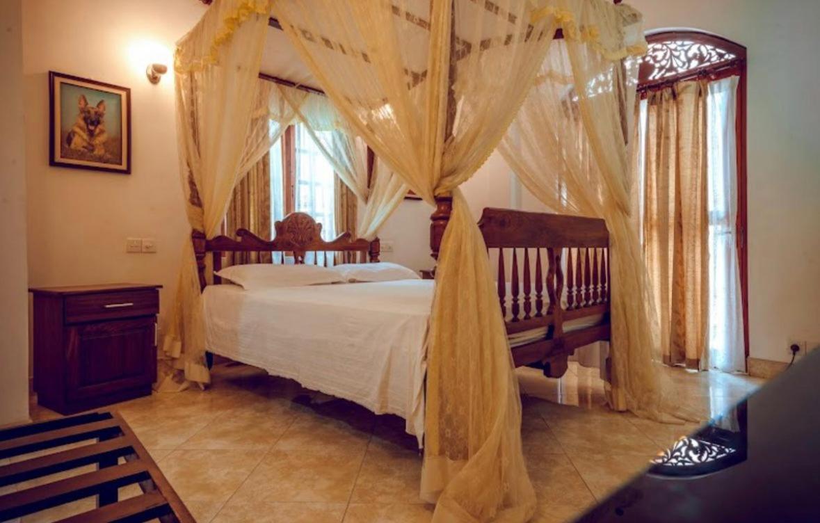 Village Inn Resort Негомбо Екстериор снимка